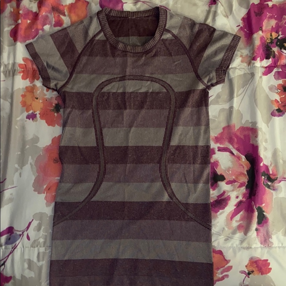 Lululemon run swiftly stripped shirt